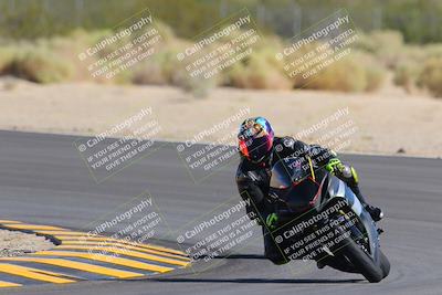 media/Oct-08-2022-SoCal Trackdays (Sat) [[1fc3beec89]]/Turn 10 (945am)/